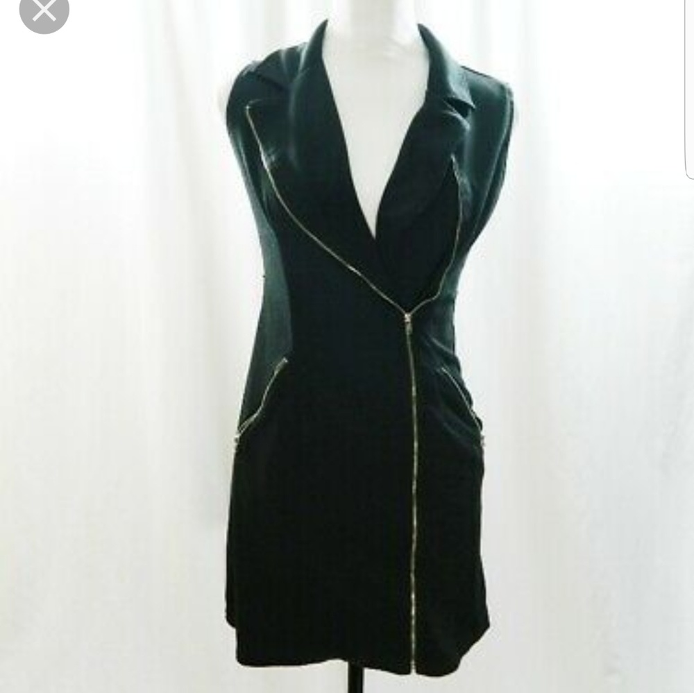 Dress - Picture 4 of 4